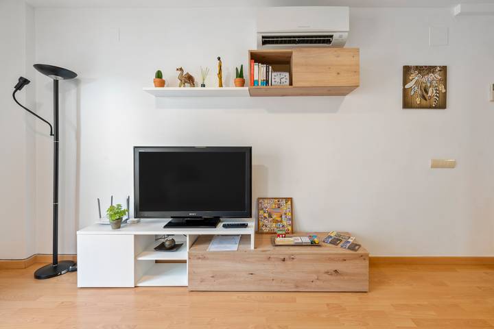 Ferienwohnung für 4 Personen, mit Balkon und Seeblick in Tarragona Provinz - 2