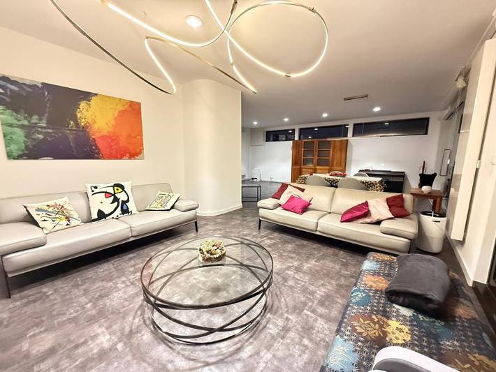 Villa pour 8 personnes, avec balcon et piscine dans Luxembourg