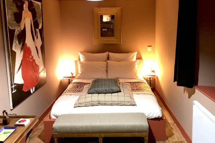 Location de vacances pour 10 personnes, avec jardin et jacuzzi, animaux acceptés à Saint-Symphorien-de-Mahun - 3