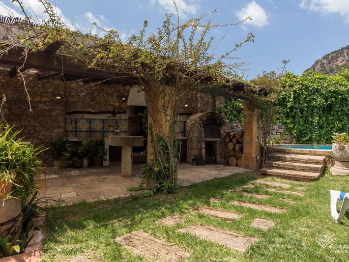 Finca für 12 Personen, mit Balkon/Terrasse und Garten sowie Pool in Valldemossa - 4
