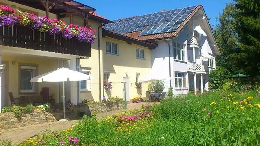 Ferienwohnung für 2 Personen, mit Garten