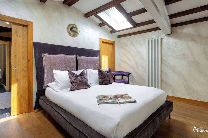 Apartamento entero, Suite Rubino con discreta vista al canal y chimenea in Murano, Venecia