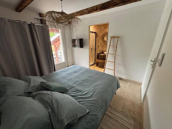 Location de vacances pour 12 personnes, avec jardin ainsi que piscine et balcon à Lauzerte - 2