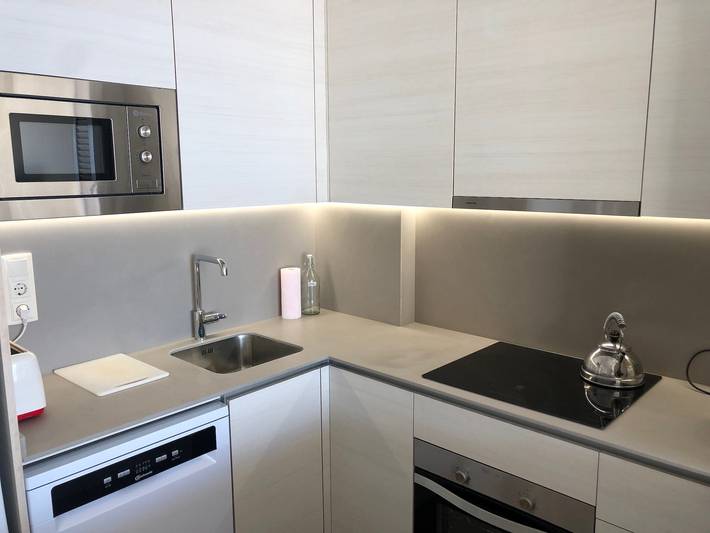 Apartamento entero, Pasos para Sand Pad N Barcelona, paquete de 3 habitaciones y 2 baños in Platja del Morer (Sant Pol de Mar), Sant Pol de Mar