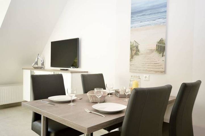 Ferienwohnung für 4 Personen, mit Balkon in Norddeich Mole - 2