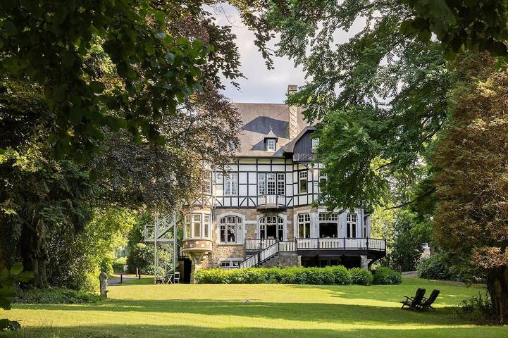Villa pour 27 personnes, avec balcon et jardin, animaux acceptés à Spa