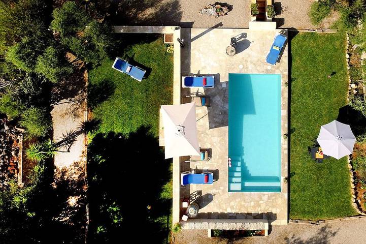 Finca für 4 Personen, mit Garten und Whirlpool in Sineu