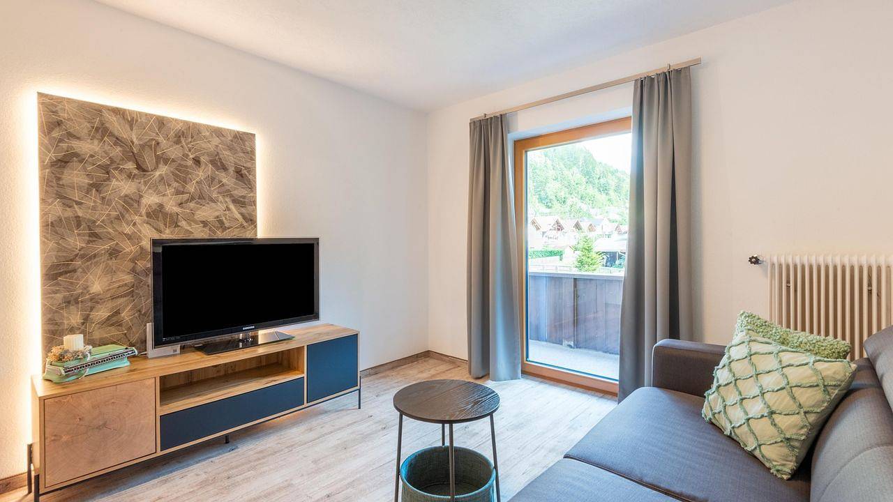 Ganze Ferienwohnung, Ferienwohnung für 8 Personen (110 m²) in Fließ im Oberinntal in Fließ, Tiroler Oberland