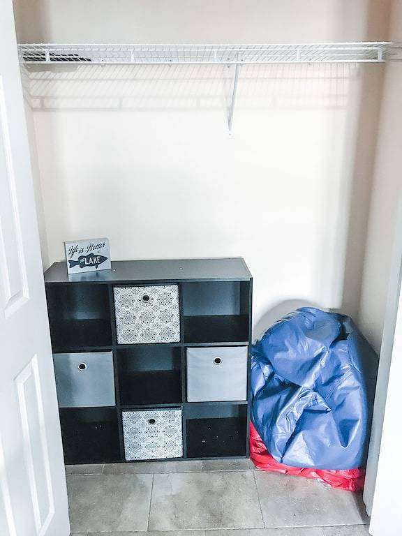 Waterfront house, Minutes to Auburn, Boat slip. in Lake Martin