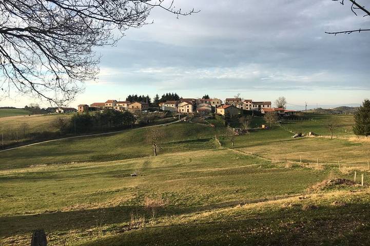 Location de vacances pour 3 personnes, avec Terrasse dans Saint-Victor-sur-Loire