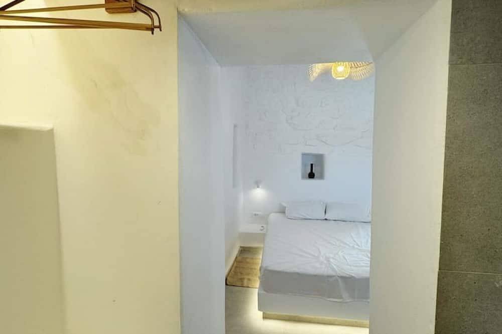 Kukulú Luxurious Cottage with Mini Private Pool in Mykonos in Ano Mera, Mykonos