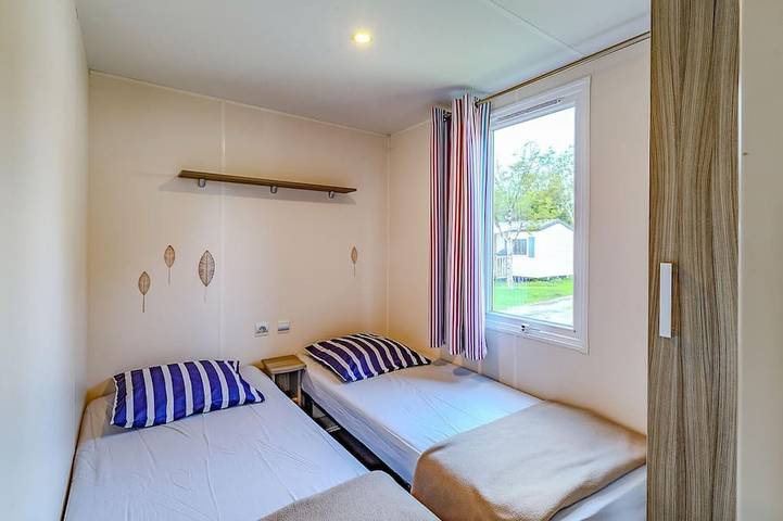 Camping pour 6 personnes à Saint-Georges-de-Didonne - 4