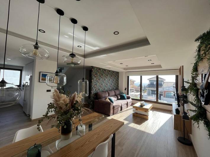 Casa rural para 7 personas, con Balcón y Jacuzzi además de Terraza y Jardín en Armilla - 3