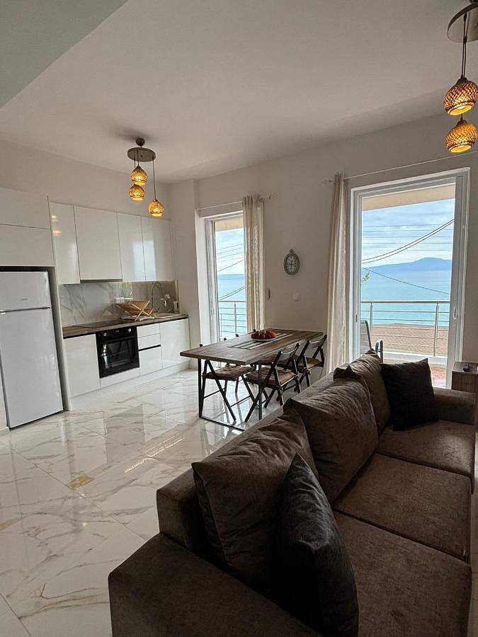 Gîte pour 6 personnes, avec vue et terrasse dans Mikra Mandinia - 4