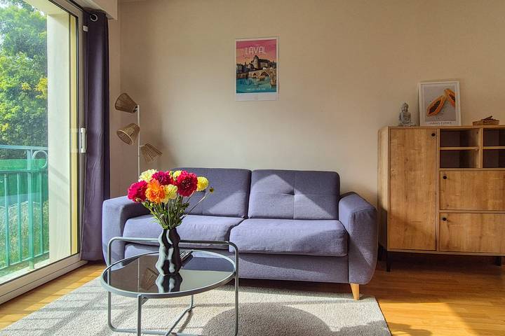 Gîte pour 4 personnes, avec balcon, adapté aux familles à Laval - 3