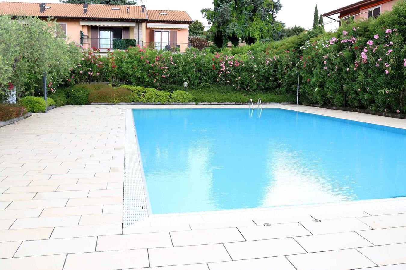 Maison de vacances avec terrasse  in Bardolino, Montagnes Autour Du Lac De Garde