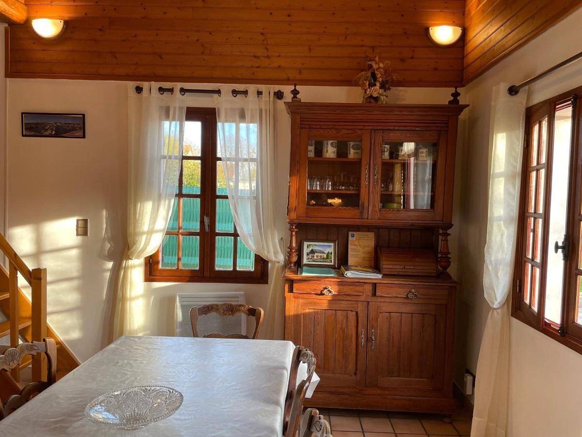 One-Bedroom House in Bouvaincourt-sur-Bresle, Région d'Abbeville