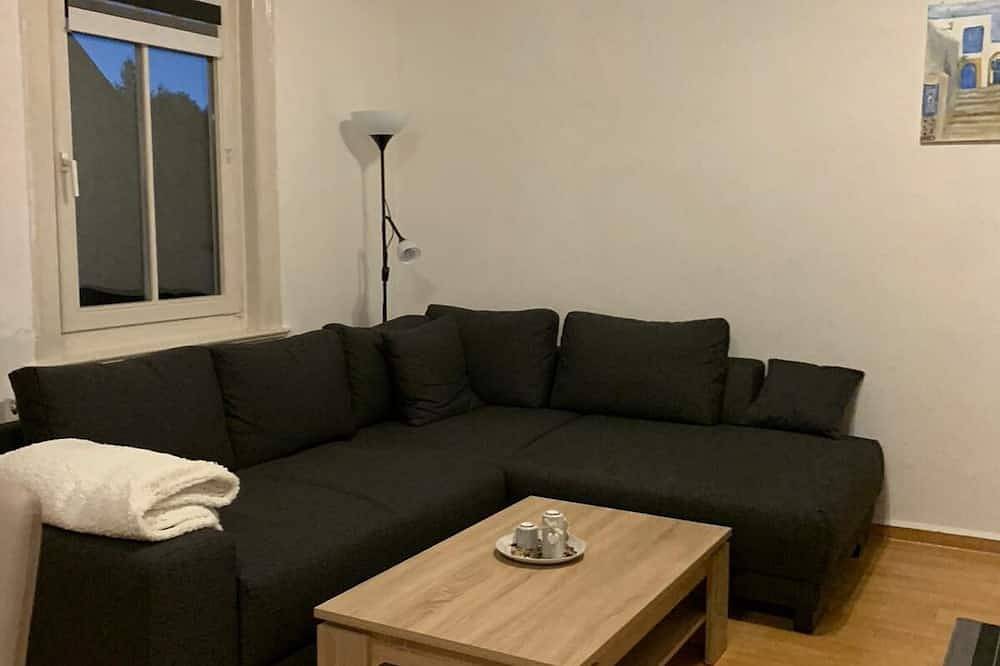 Ganze Wohnung, Ferienwohnung \"Eichhörnchen\" mitten im Thüringer Wald in Gehlberg, Rennsteig