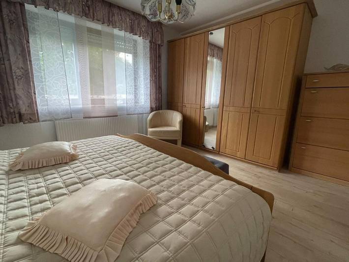 Ferienwohnung für 4 Personen, mit Terrasse und Garten sowie Ausblick in Zweibrücken - 3