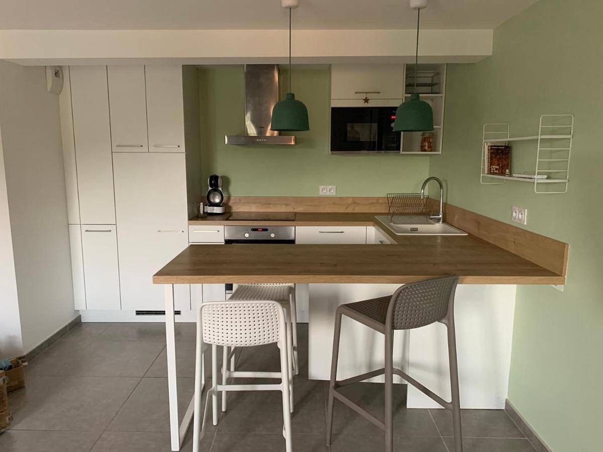 Appartement entier, Saint-Péray : La Chapelle du Prieuré in Saint-Péray, Région de Tournon-sur-Rhône