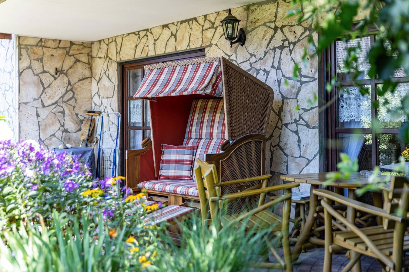 Ganze Wohnung, Ferienwohnung "Landhaus am Lammerberg" mit Gemeinschaftsgarten und Wlan in Albstadt, Neckar-Alb