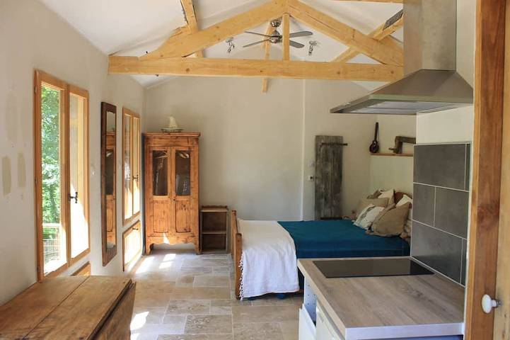 Gîte pour 2 personnes, avec jardin et balcon à Saint-Antonin-Noble-Val - 2