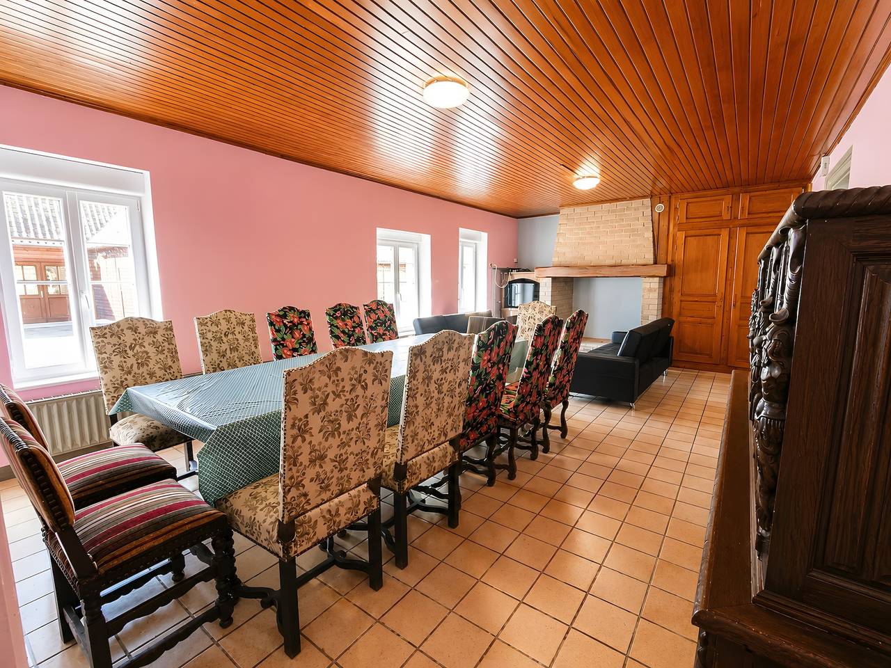 Cottage 'Gîte 12 Pers Maxi nabij Wimereux' met Privétuin en Wi-Fi in Belle-et-Houllefort, Boulogne-sur-Mer en omgeving