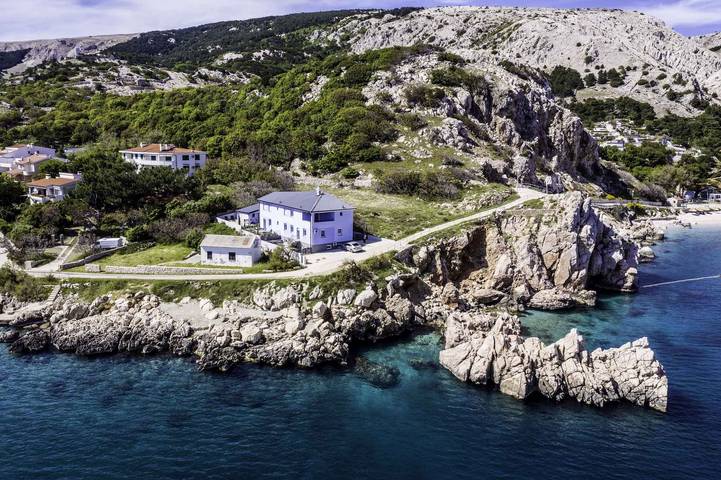 Ganze Ferienwohnung, Ferienwohnung mit Klimaanlage und Internet, in der Nähe vom Meer in Baska, Krk