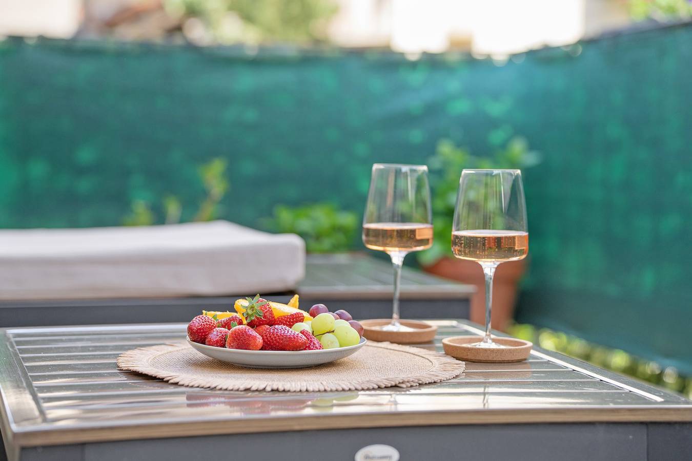 Ferienhaus 'Dina's Flower House' mit Seeblick, Wlan und Klimaanlage in Lierna, Comer See