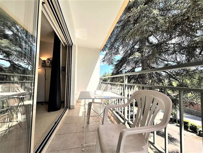 Gîte pour 2 personnes, avec vue et balcon à Gréoux-les-Bains - 2