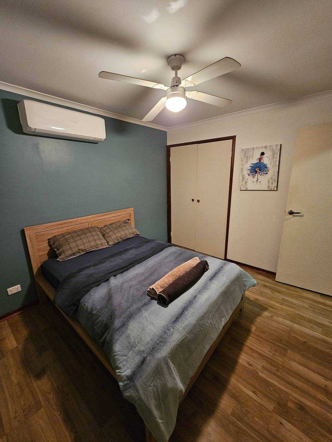 Home Near Melbourne Airport in Melbourne, Victoria