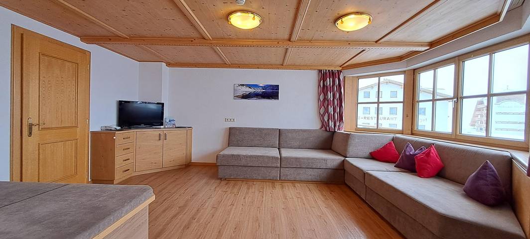 Ganze Ferienwohnung, - 2 Schlafräume/Dusche, Bad, Wc in Galtür, Verwall