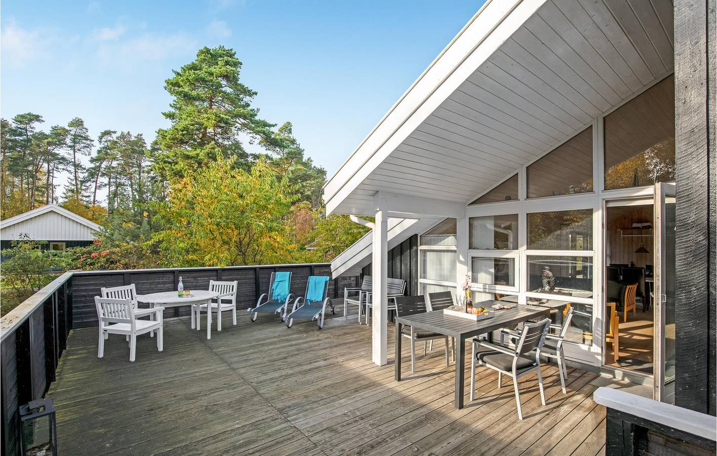 Vacation house for 8 people with yard in Vestre Sømark, Pedersker