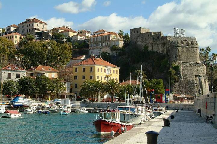 Apartament wakacyjny dla 6 osób w Herceg Novi