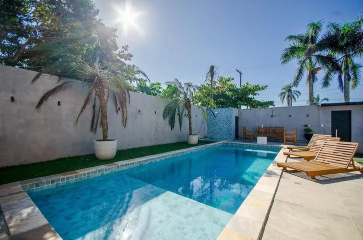 Casa de vacaciones para 21 personas, con piscina y jardín, Se admiten mascotas - 1