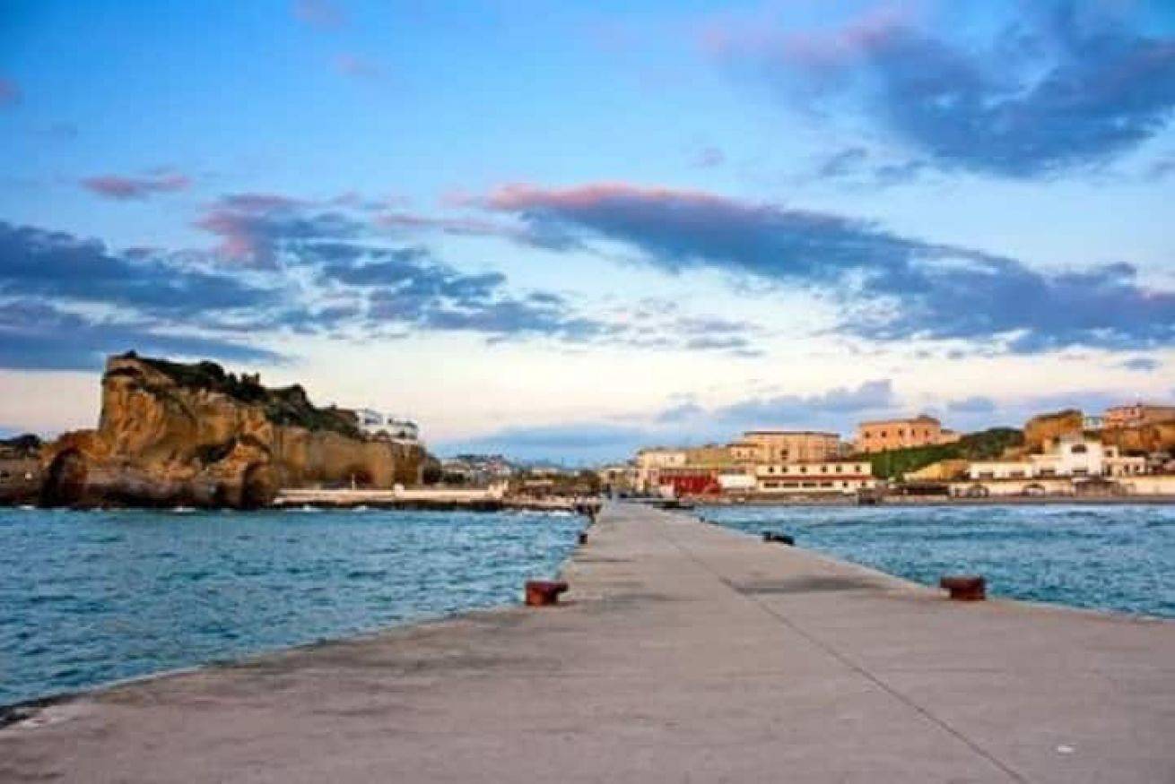 Appartamento intero, Lamberti Apartment in Monte di Procida, Napoli e dintorni