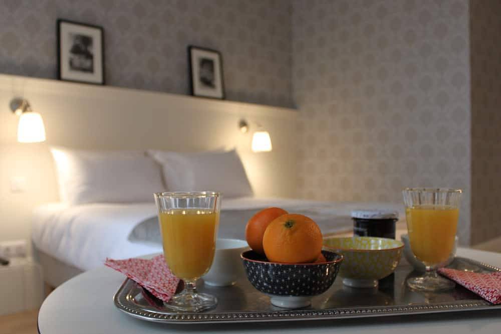 Appartement entier, Studio Premium climatisé - Maison Blanche in Limoges, Région de Limoges