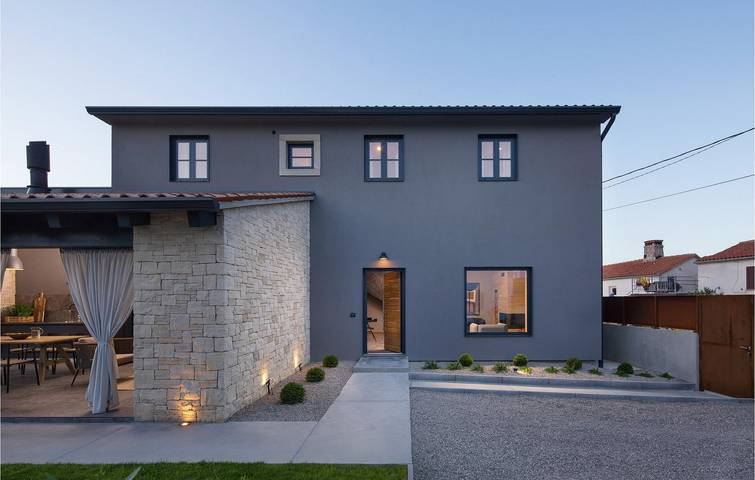 Acogedor apartamento de 2 dormitorios con piscina, wifi y aparcamiento cerca del Ripenda Center in Ripenda, Costa Este de Istria