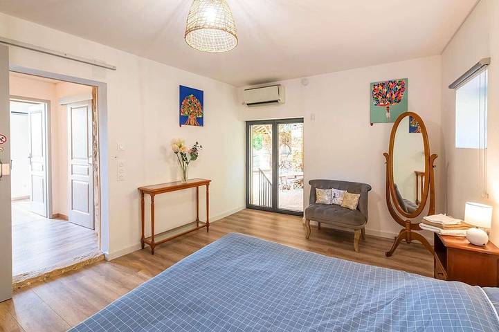 Location de vacances pour 6 personnes, avec jardin et piscine à Soturac - 2