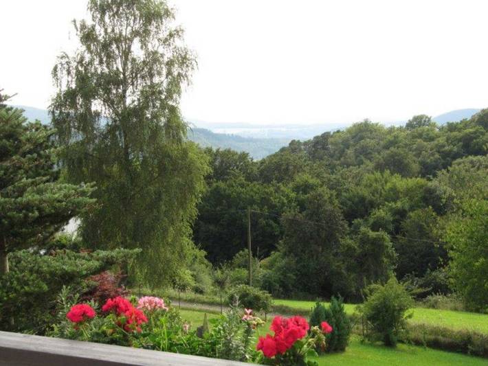 Ferienwohnung für 7 Personen, mit Balkon und Terrasse sowie Garten und Seeblick in Waldeck - 4