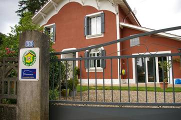 Chambre d’hôte pour 2 personnes, avec piscine et jardin, animaux acceptés dans Valence d'Agen