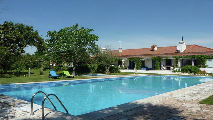 Maison de vacances pour 8 personnes, avec jardin ainsi que terrasse et piscine