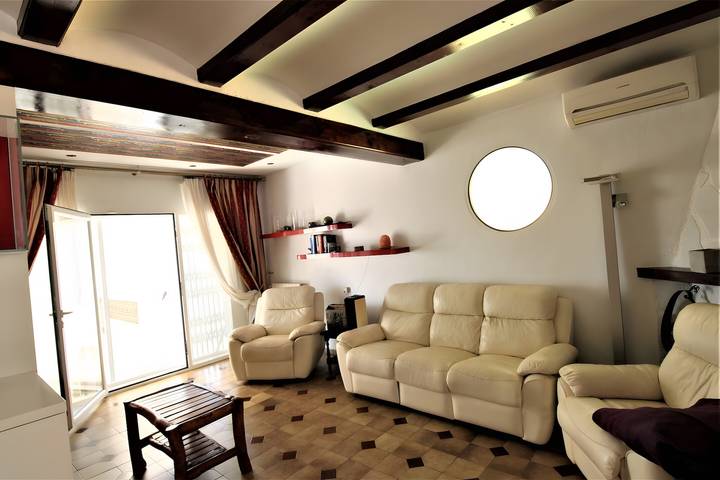 Ferienhaus 'Elisabet' mit Bergblick, Wi-Fi und Klimaanlage in Montgo, Dénia