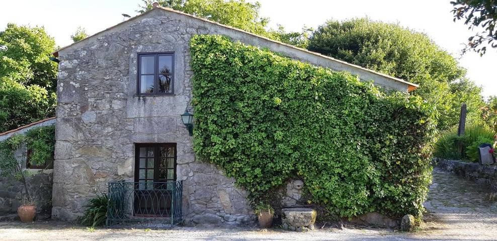 Location de vacances pour 4 personnes, avec vue et jardin dans Afife - 2