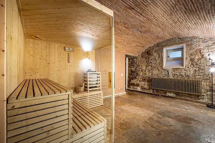 Apartamento de vacaciones para 6 personas, con jardín y jacuzzi, Se admiten mascotas en Fiesole