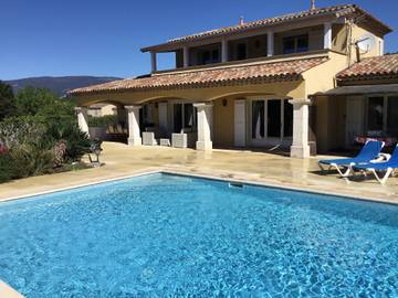 Maison de vacances pour 6 personnes, avec jardin ainsi que sauna et jacuzzi en Provence-Alpes-Côte d'Azur