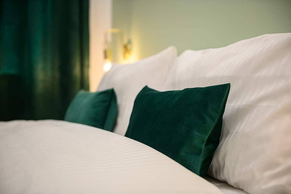 Ganze Wohnung, Villa In Bed Green Suite in Quarto, Neapel Provinz