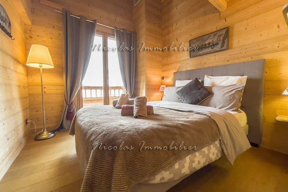 Luxurious Independent Mountain Chalet 12 pers in Isola 2000, Isola