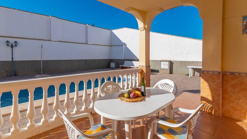 Casa rural para 10 personas, con balcón/terraza y piscina en Casabermeja - 4