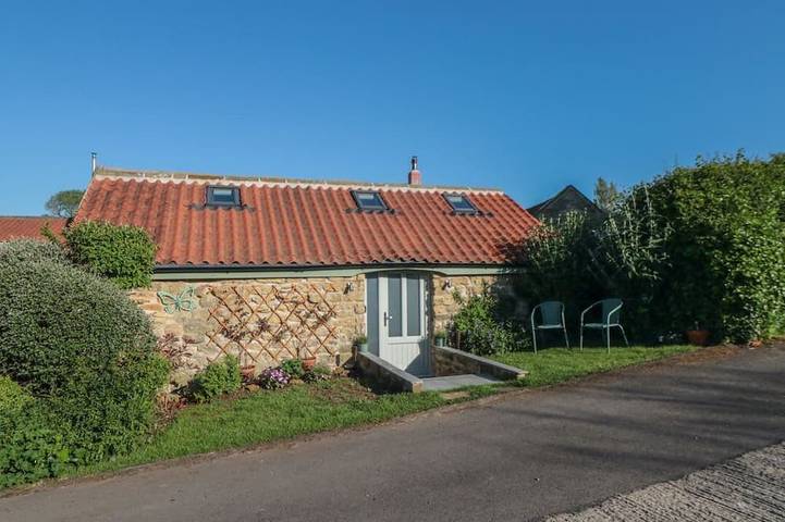 Cottage for 2 people, with garden in Scalby